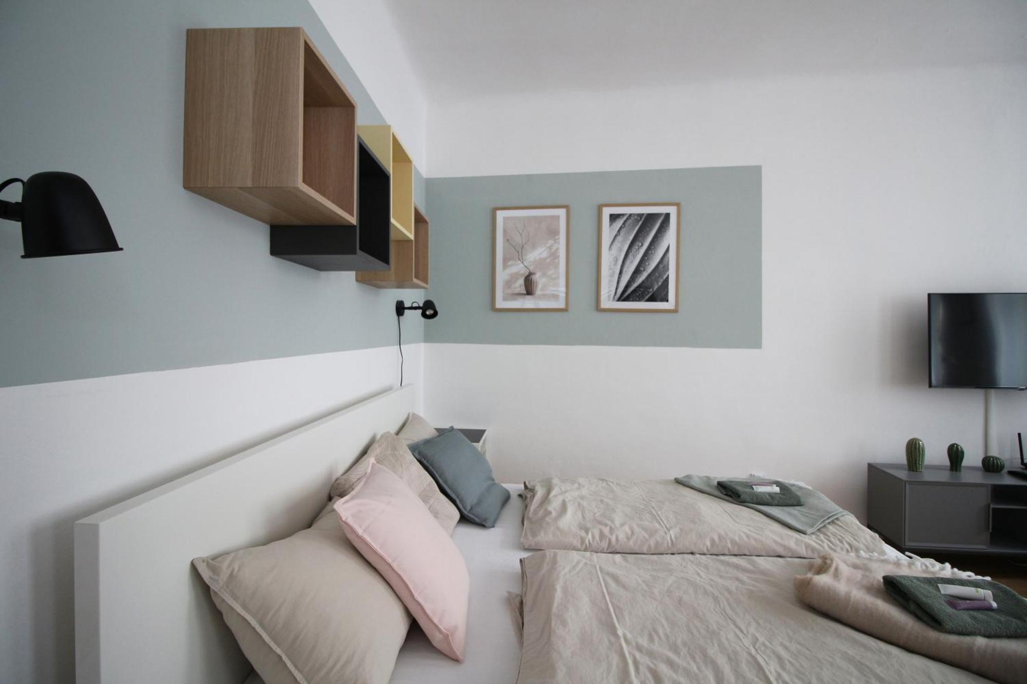 7 Nights Apartments Dominikanske N. Брно Экстерьер фото