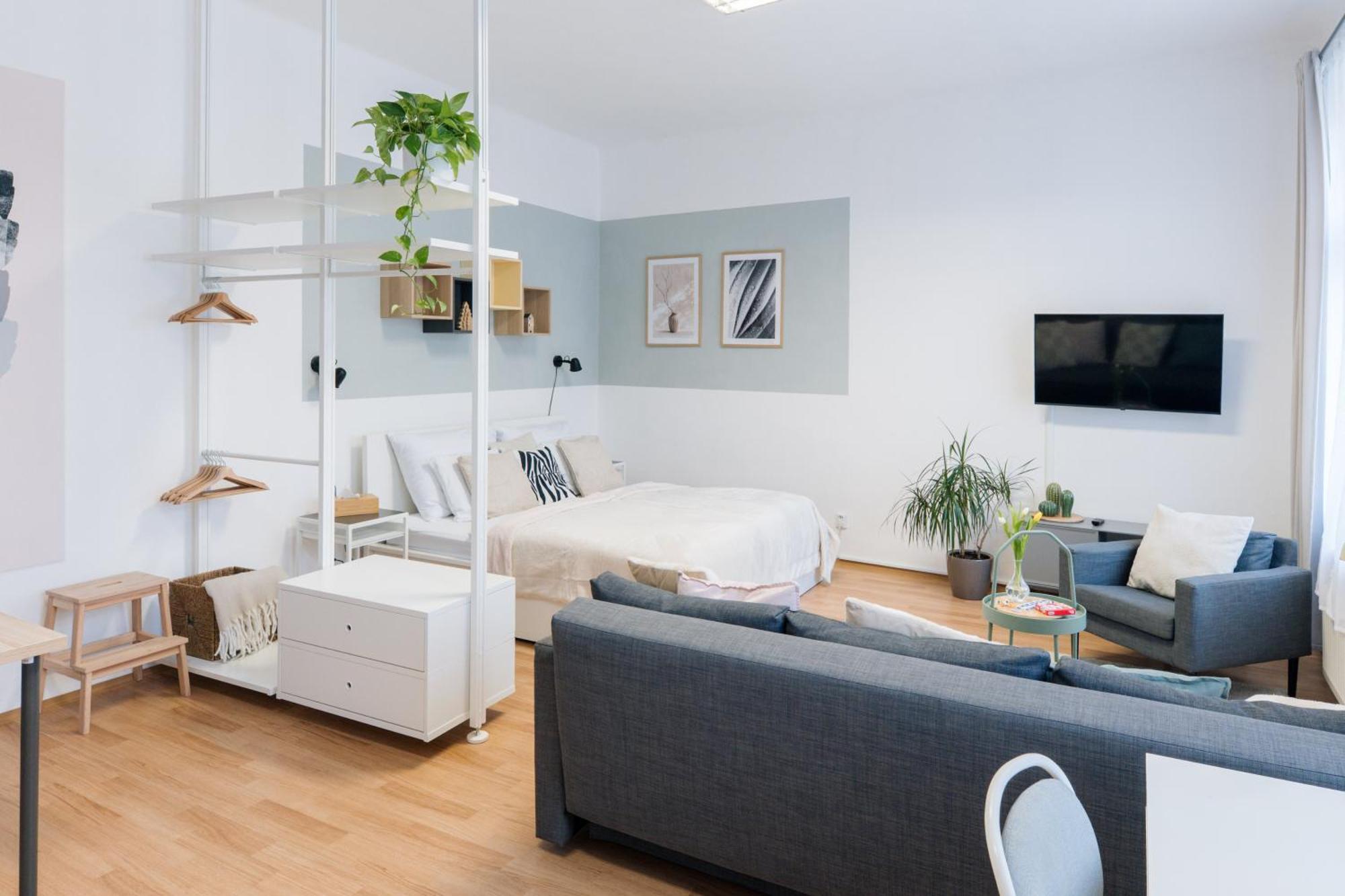 7 Nights Apartments Dominikanske N. Брно Экстерьер фото