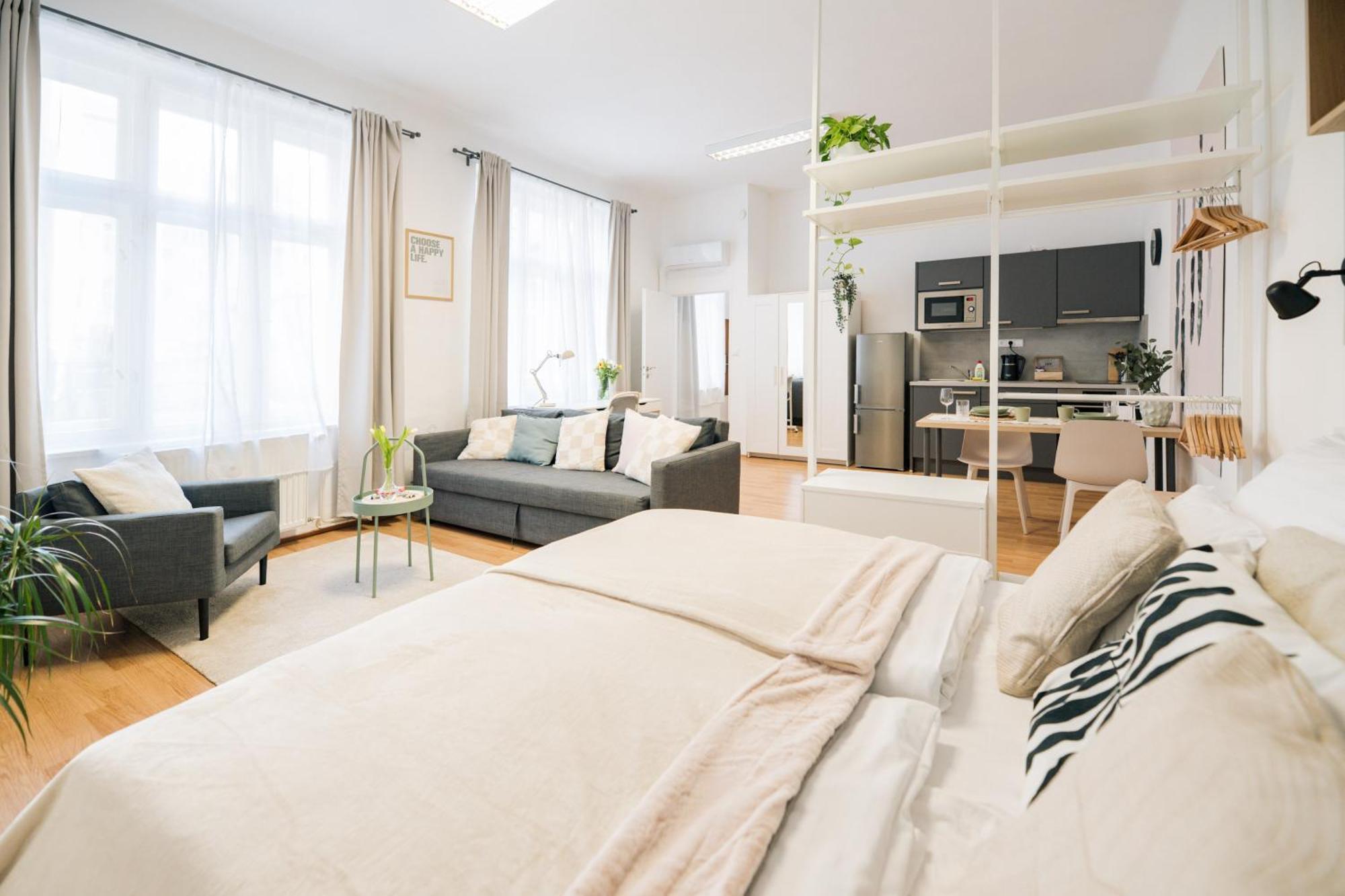 7 Nights Apartments Dominikanske N. Брно Экстерьер фото