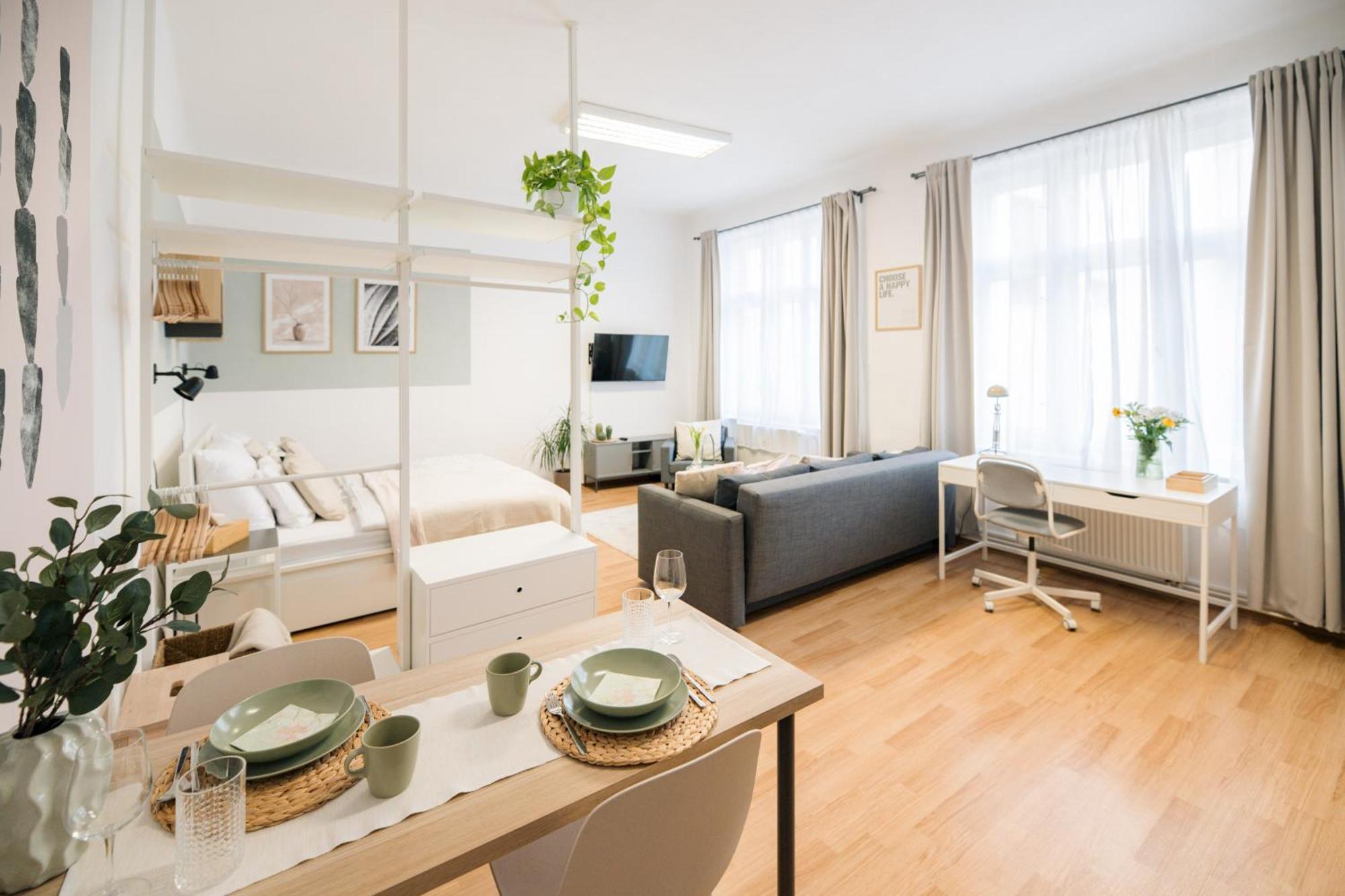 7 Nights Apartments Dominikanske N. Брно Экстерьер фото