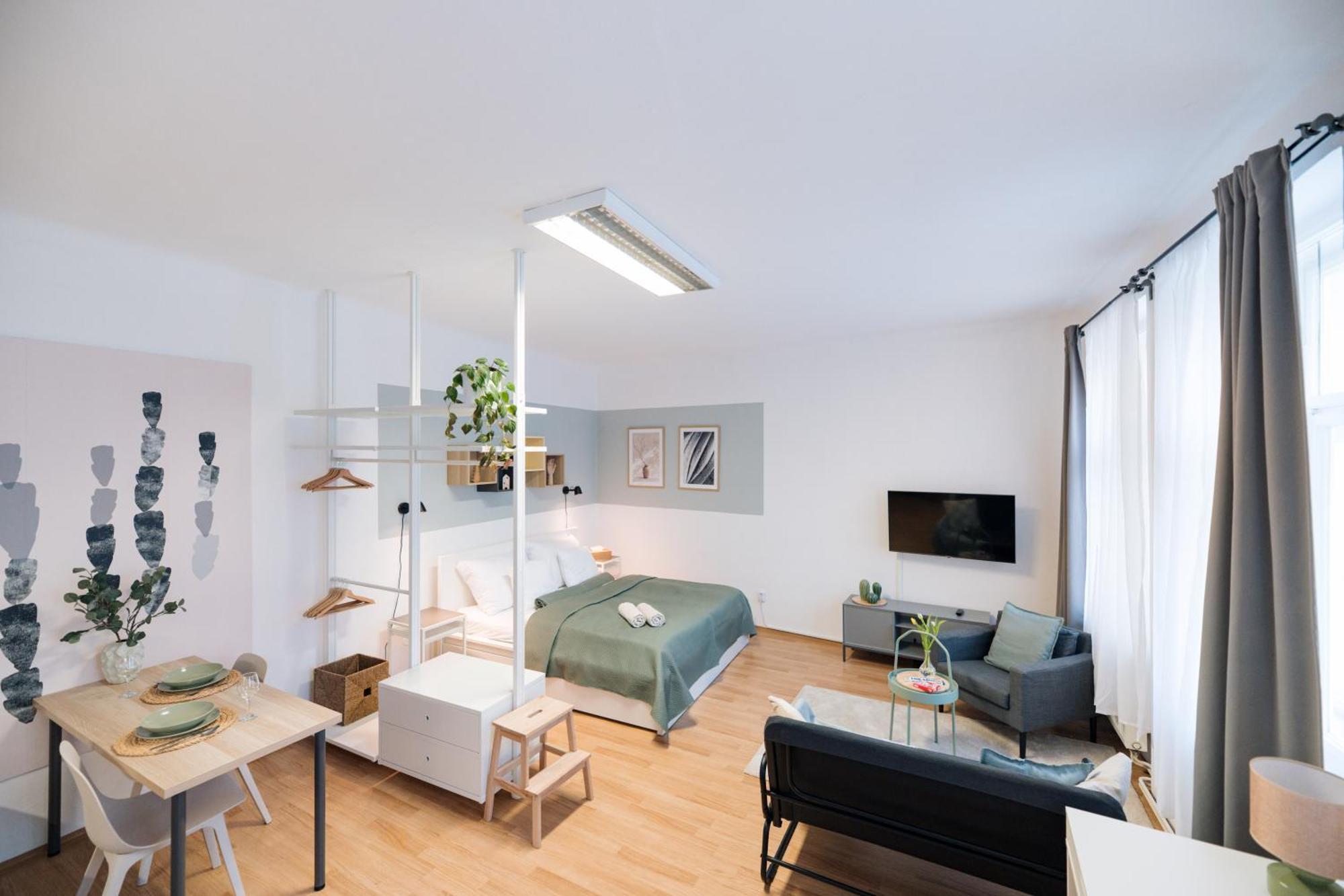 7 Nights Apartments Dominikanske N. Брно Экстерьер фото